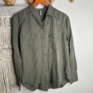Free People Green Off Campus Button Up Shirt Small